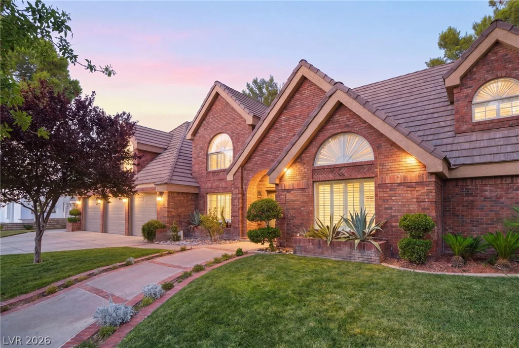 2252 Buckingham, Henderson, NV 89074