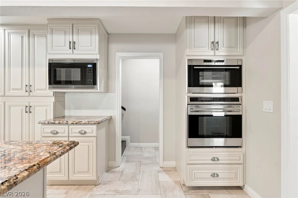 2252 Buckingham, Henderson, NV 89074