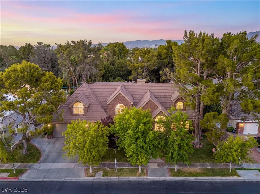 2252 Buckingham, Henderson, NV 89074