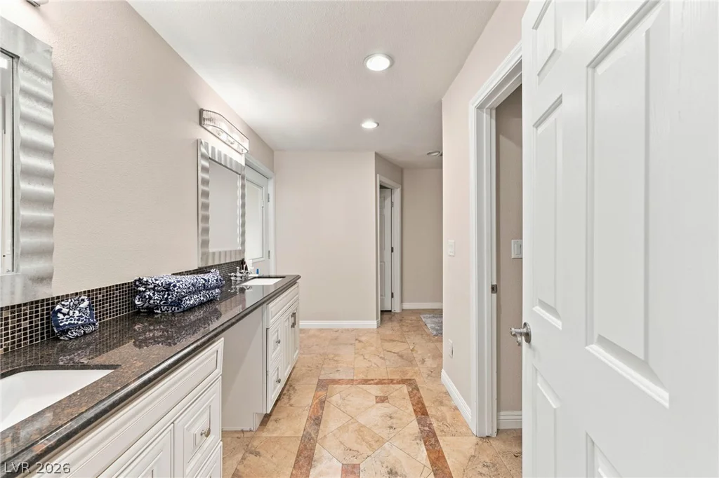 2252 Buckingham, Henderson, NV 89074