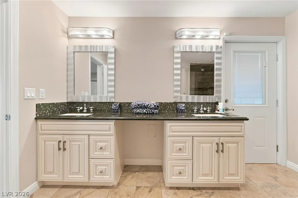 2252 Buckingham, Henderson, NV 89074