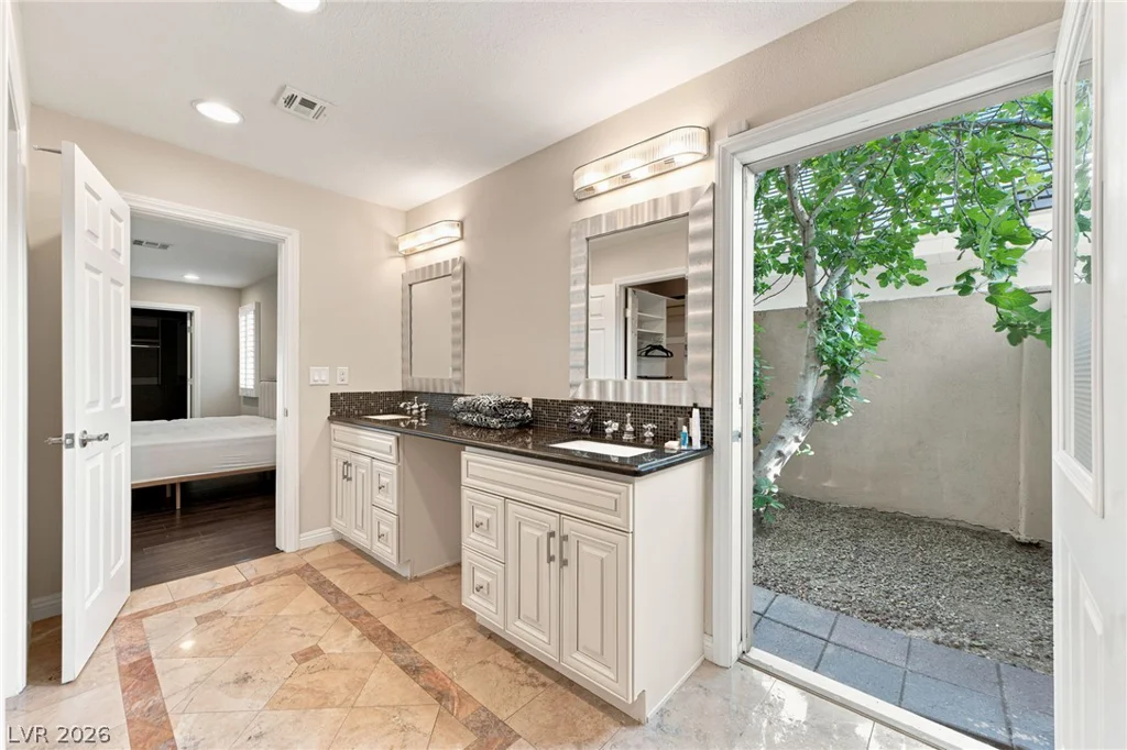 2252 Buckingham, Henderson, NV 89074