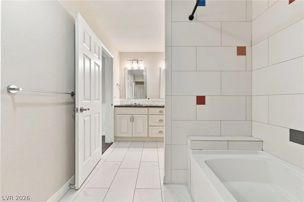 2252 Buckingham, Henderson, NV 89074
