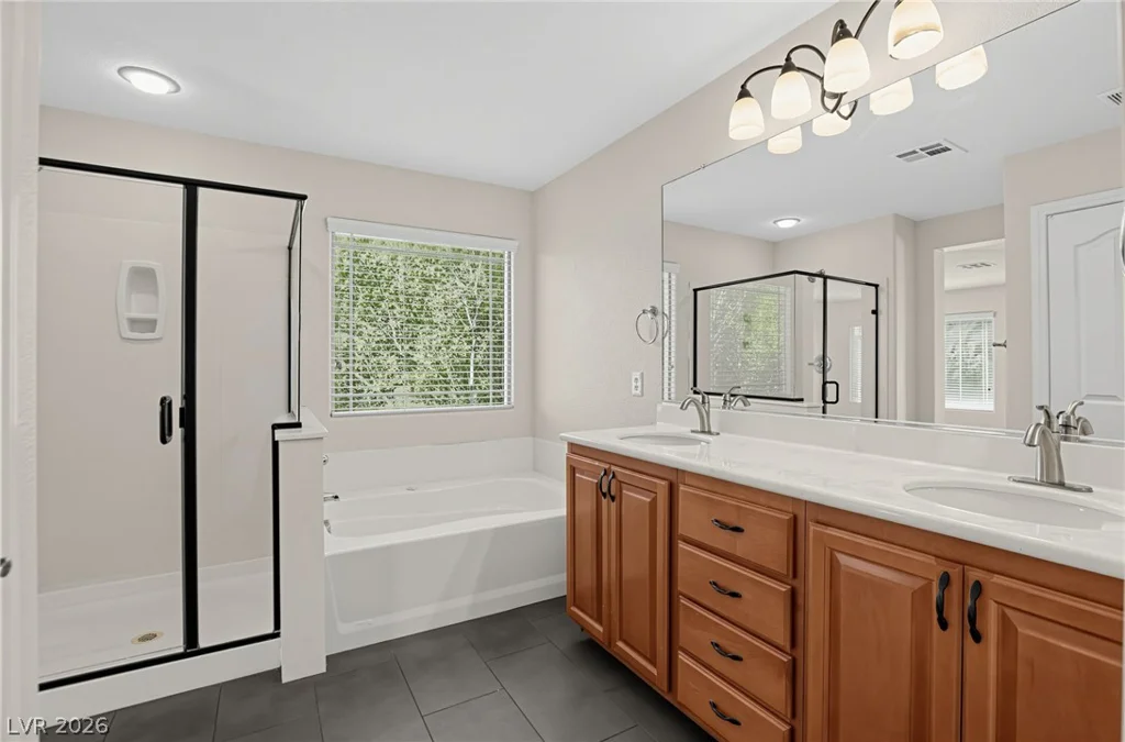 7815 Brodie Castle, Las Vegas, NV 89166