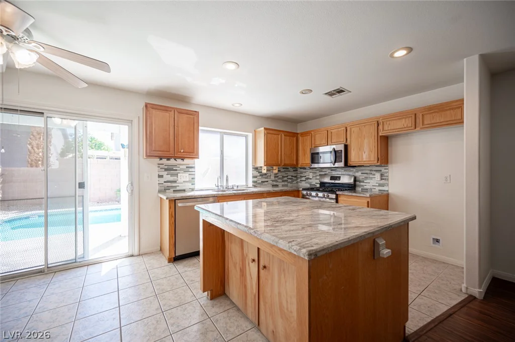 10127 Yellow Canary, Las Vegas, NV 89117