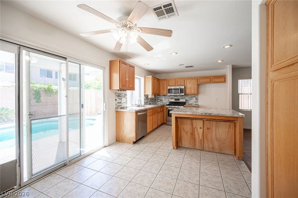 10127 Yellow Canary, Las Vegas, NV 89117