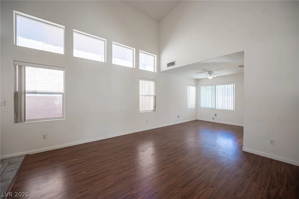 10127 Yellow Canary, Las Vegas, NV 89117