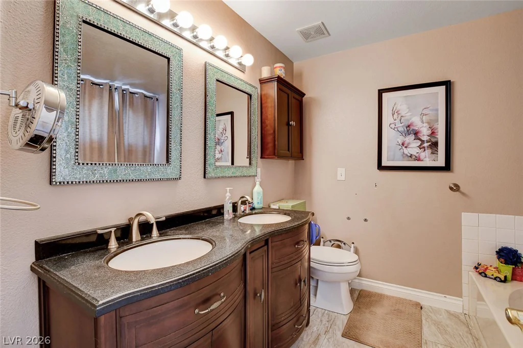 8720 Dusty Wagon, Las Vegas, NV 89129