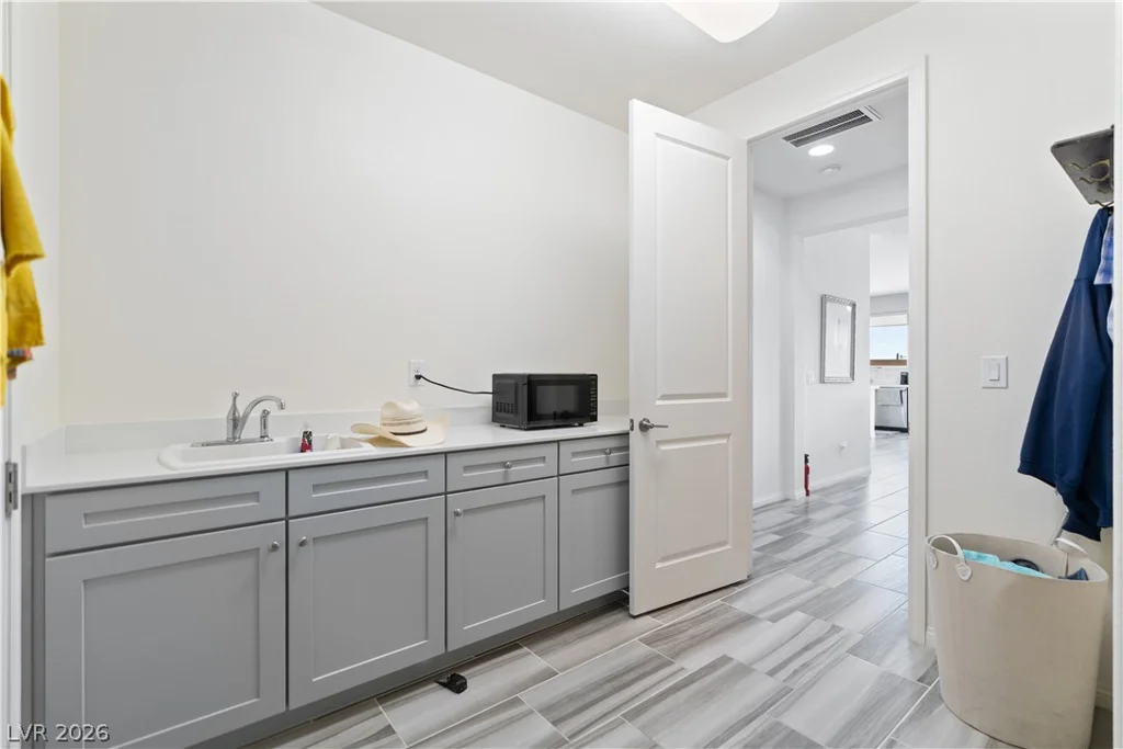 4420 Bonita Vista, Las Vegas, NV 89129