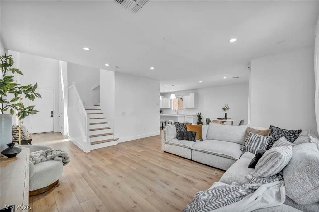 7788 Willow Garden, Las Vegas, NV 89179