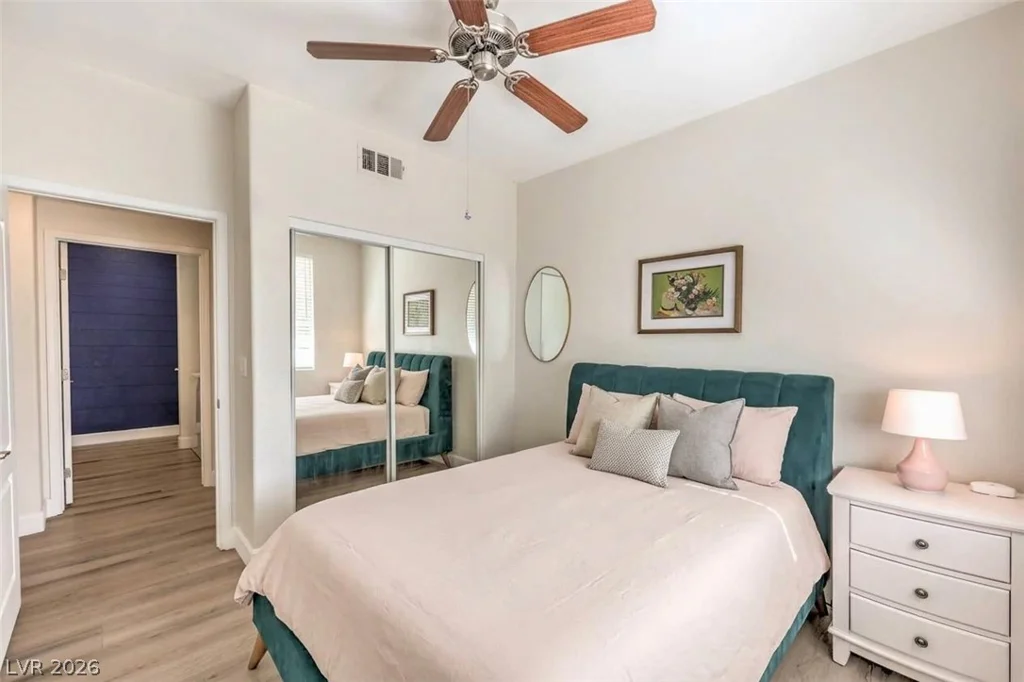 10245 King Henry, Las Vegas, NV 89144