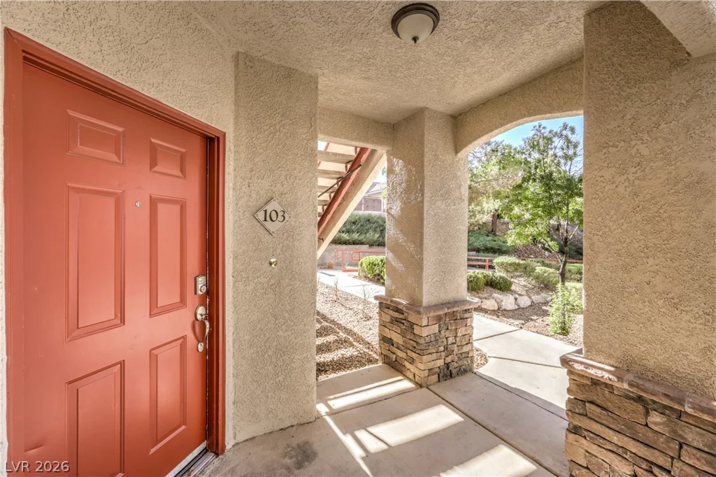 10245 King Henry, Las Vegas, NV 89144