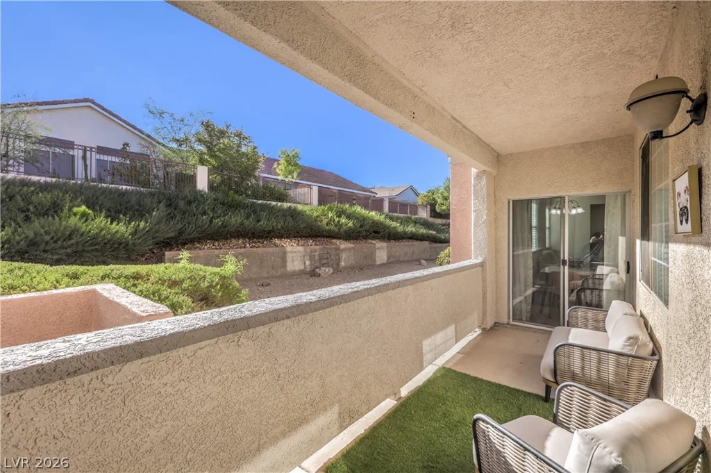 10245 King Henry, Las Vegas, NV 89144