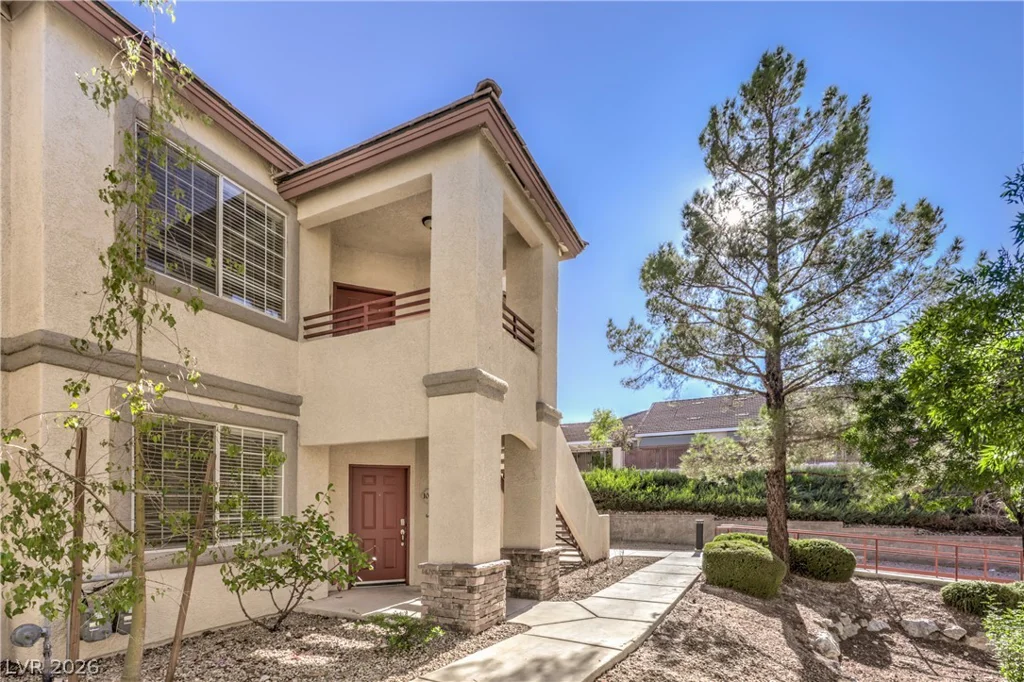 10245 King Henry, Las Vegas, NV 89144