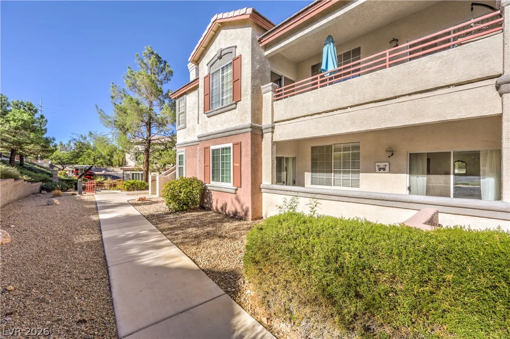 10245 King Henry, Las Vegas, NV 89144