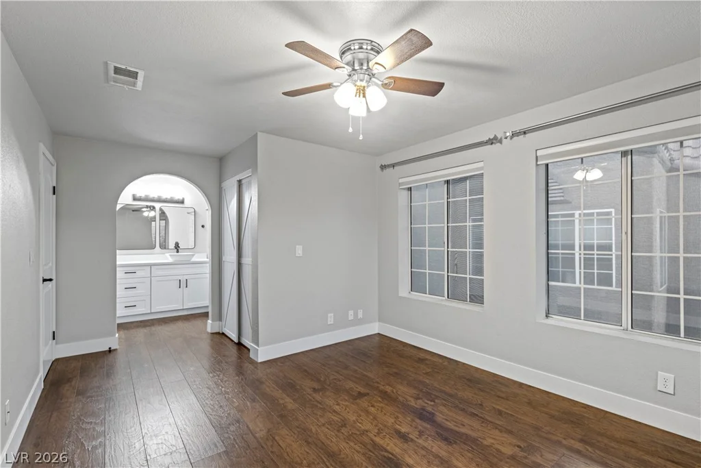 2200 Fort Apache, Las Vegas, NV 89117