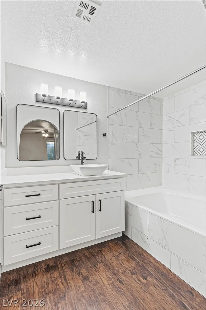 2200 Fort Apache, Las Vegas, NV 89117