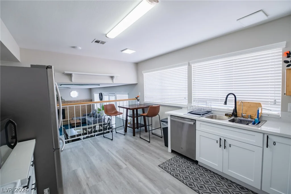 6356 Viking, Las Vegas, NV 89103
