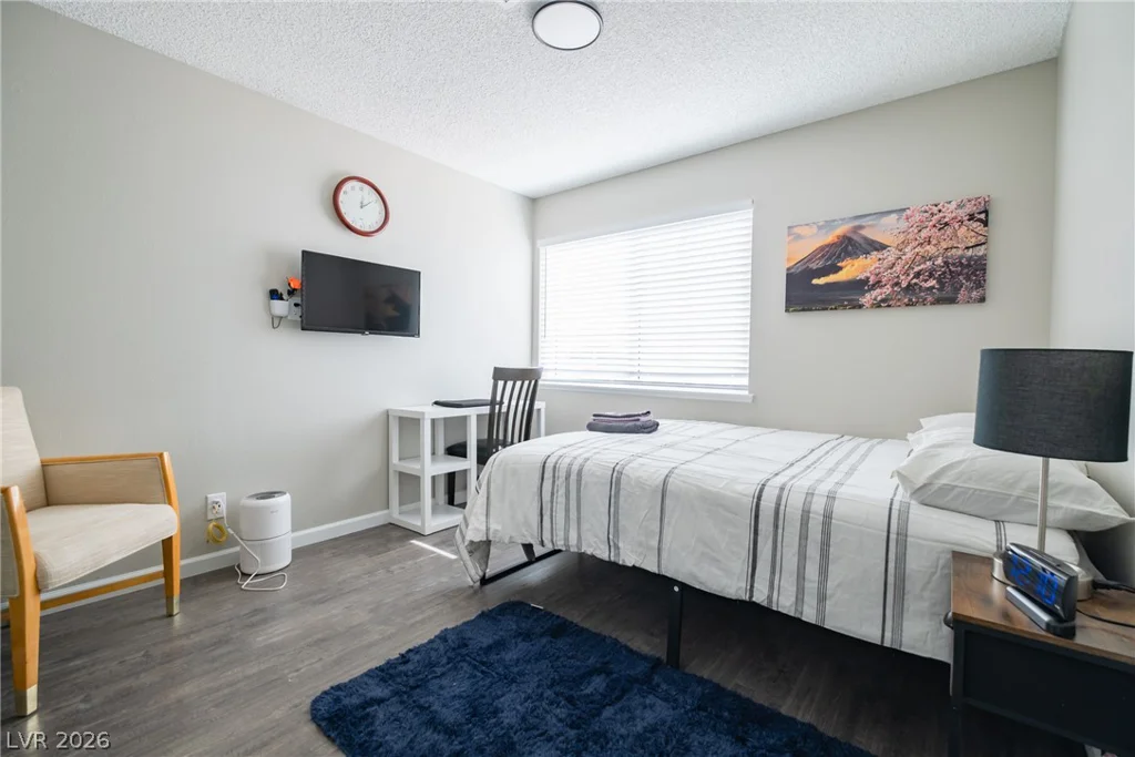 6356 Viking, Las Vegas, NV 89103