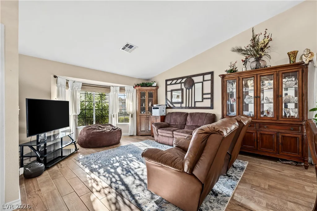 3729 Rockland, Las Vegas, NV 89129