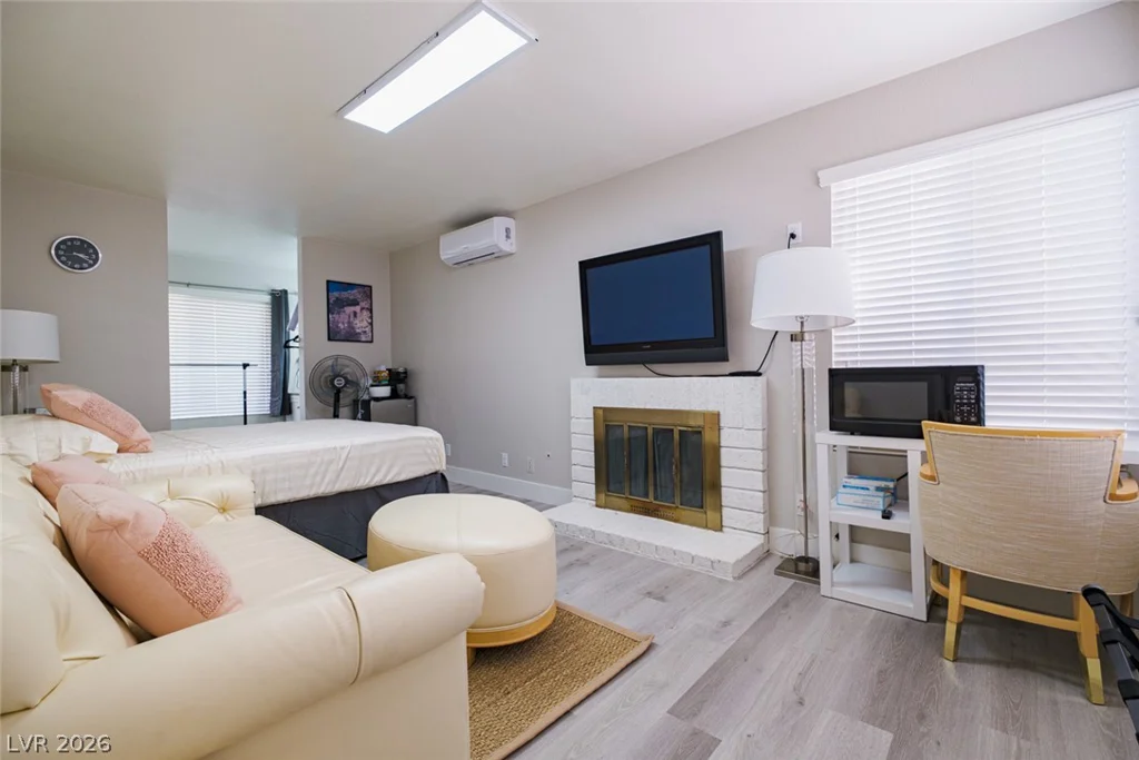 7220 Mountain Moss, Las Vegas, NV 89147