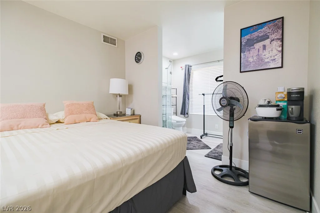 7220 Mountain Moss, Las Vegas, NV 89147