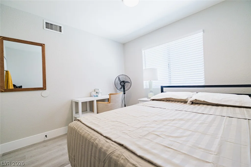 7220 Mountain Moss, Las Vegas, NV 89147