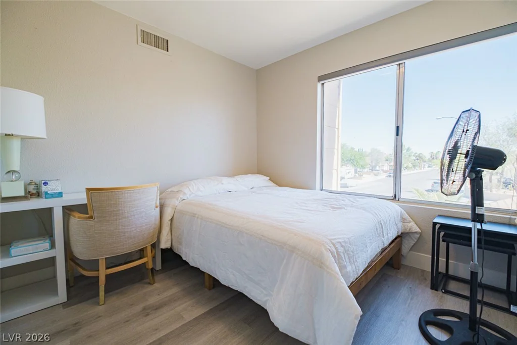 7220 Mountain Moss, Las Vegas, NV 89147