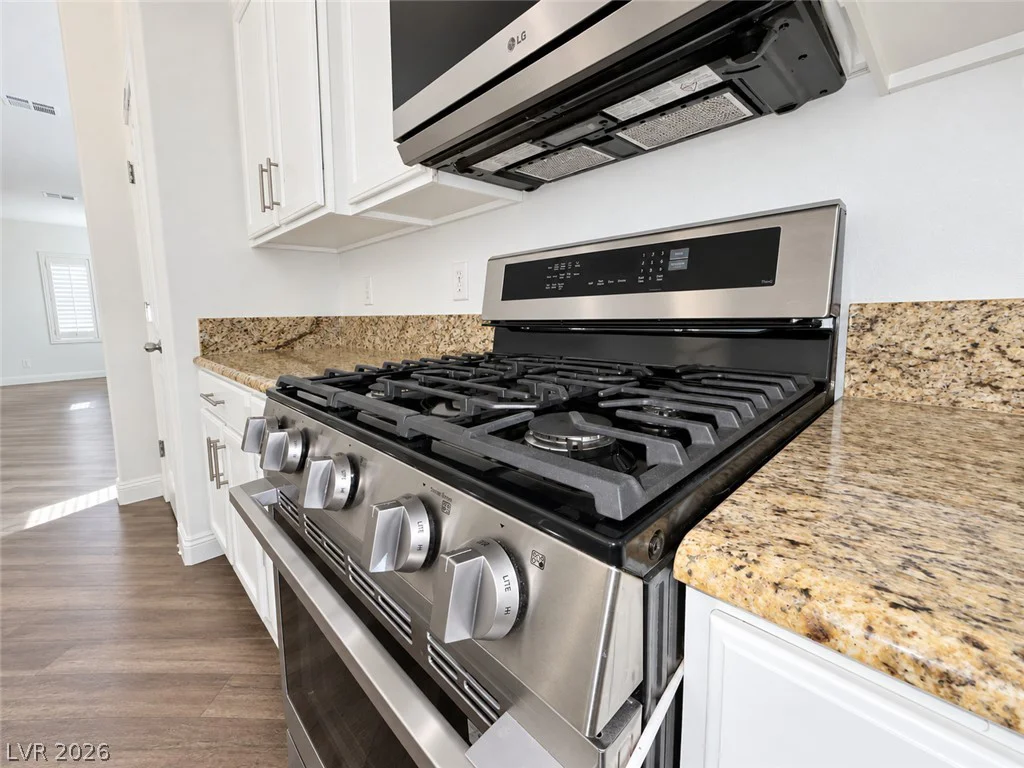 3979 Spanish Barb, Las Vegas, NV 89122