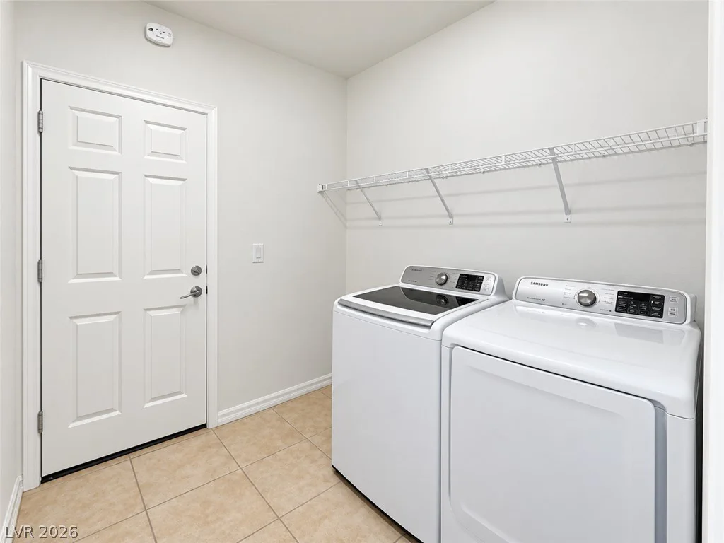 3979 Spanish Barb, Las Vegas, NV 89122