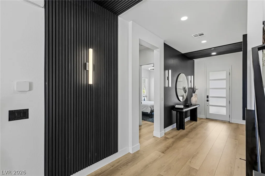 767 Glowing Horizon, Henderson, NV 89052