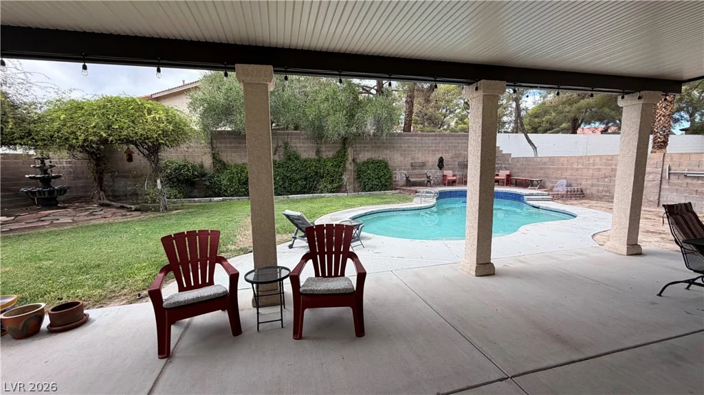 2805 Crystal Bay, Las Vegas, NV 89117
