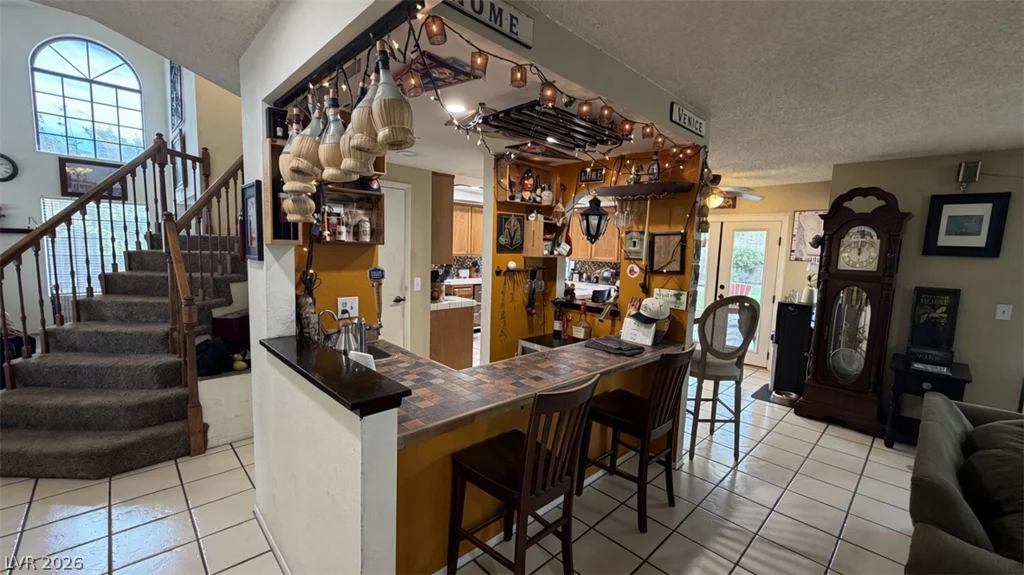 2805 Crystal Bay, Las Vegas, NV 89117