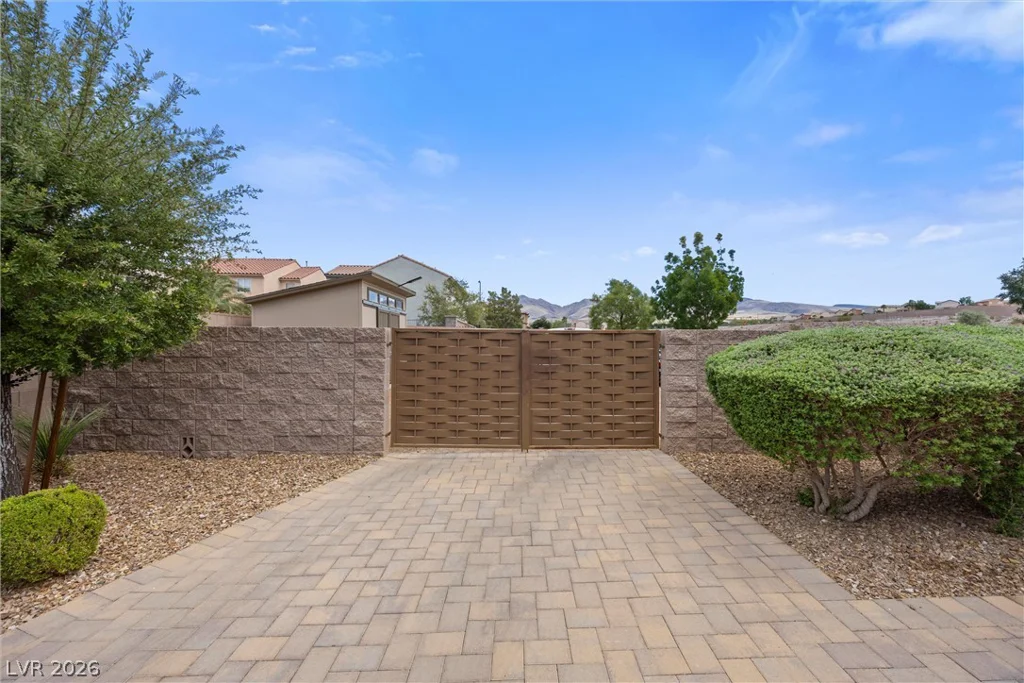2961 Barrett Springs, Henderson, NV 89044