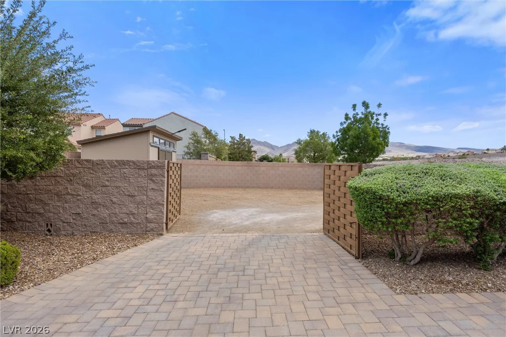 2961 Barrett Springs, Henderson, NV 89044