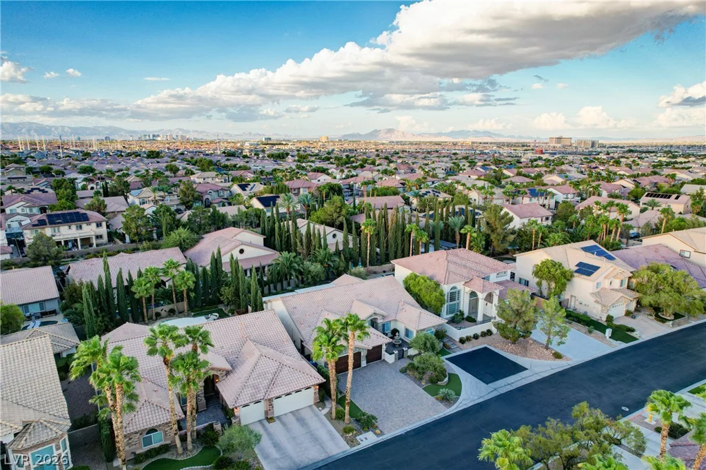 5434 Pendini Point, Las Vegas, NV 89141