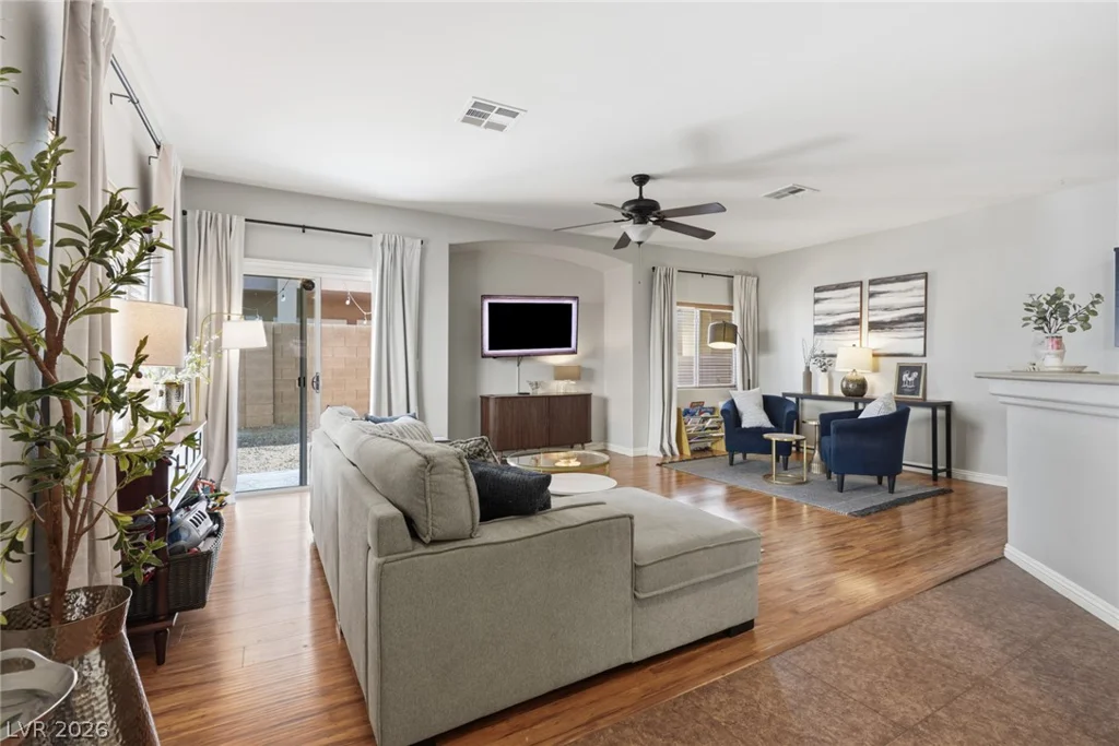 8789 Horizon Wind, Las Vegas, NV 89178