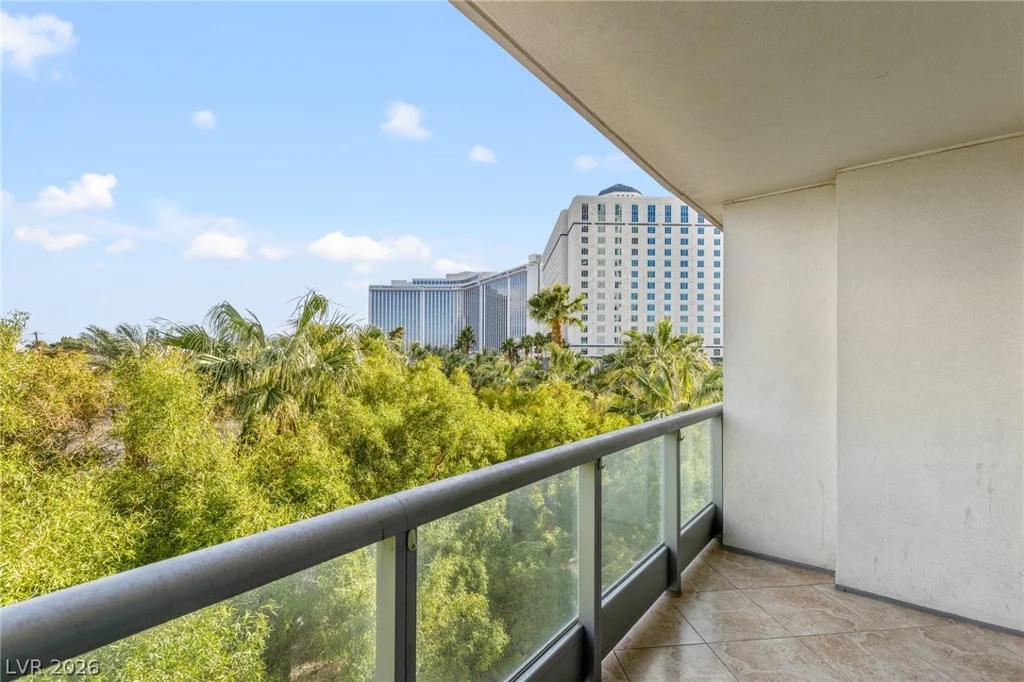 322 Karen, Las Vegas, NV 89109