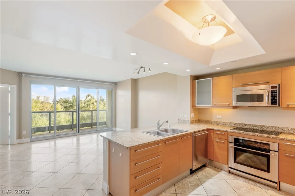 322 Karen, Las Vegas, NV 89109