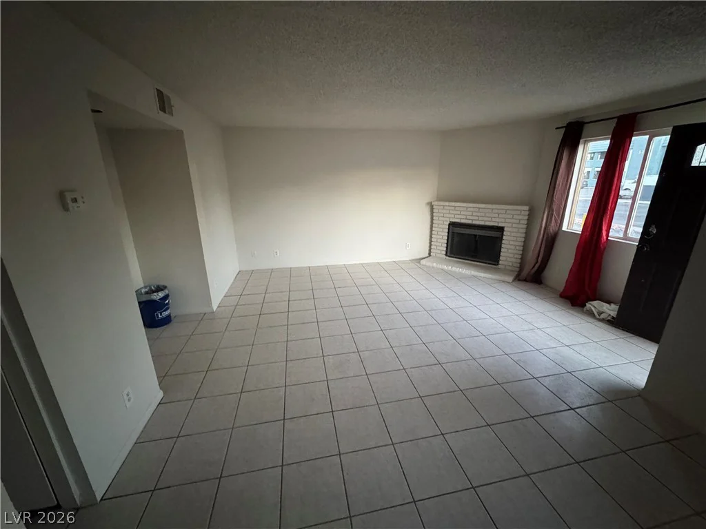 6220 Bellota, Las Vegas, NV 89108