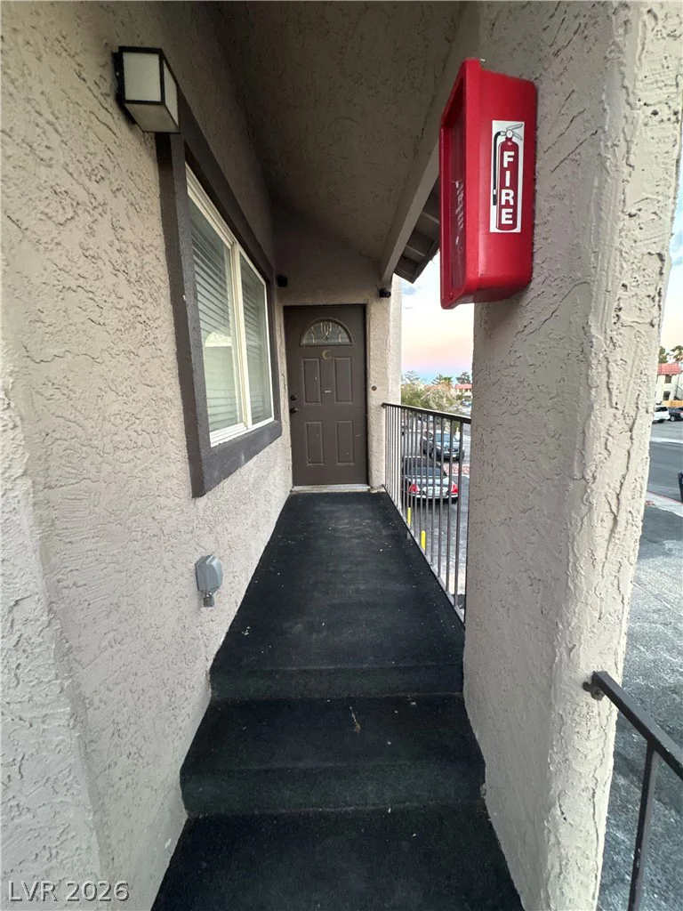 6220 Bellota, Las Vegas, NV 89108