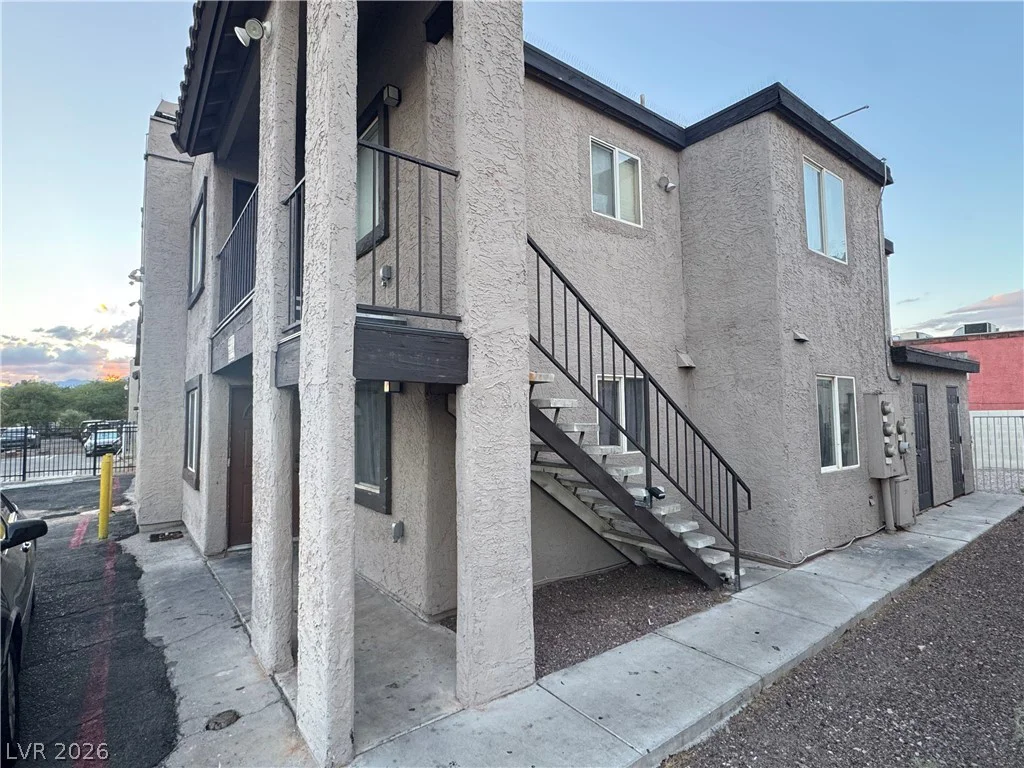 6220 Bellota, Las Vegas, NV 89108