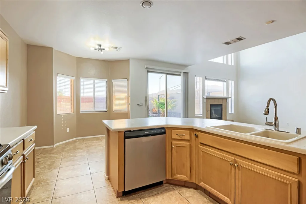 9249 Palmer House, Las Vegas, NV 89149