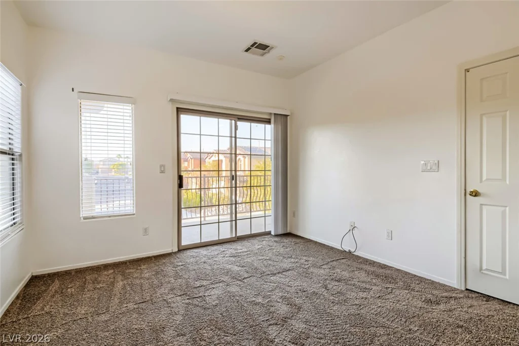 9249 Palmer House, Las Vegas, NV 89149