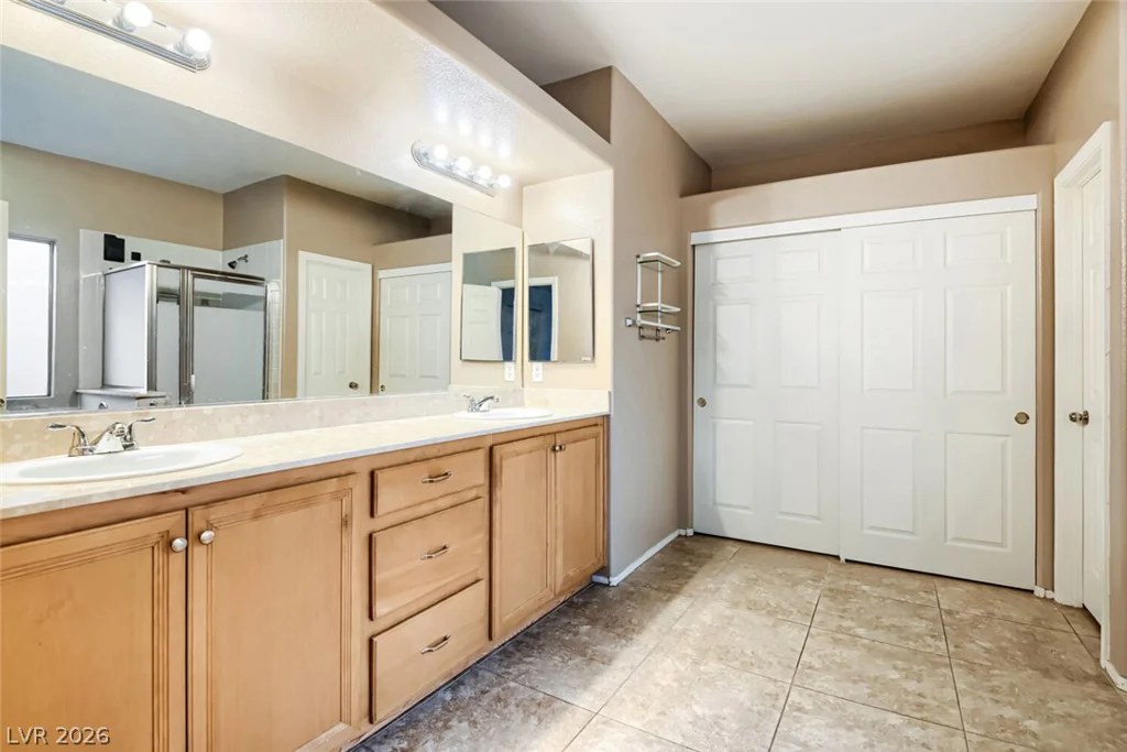 9249 Palmer House, Las Vegas, NV 89149