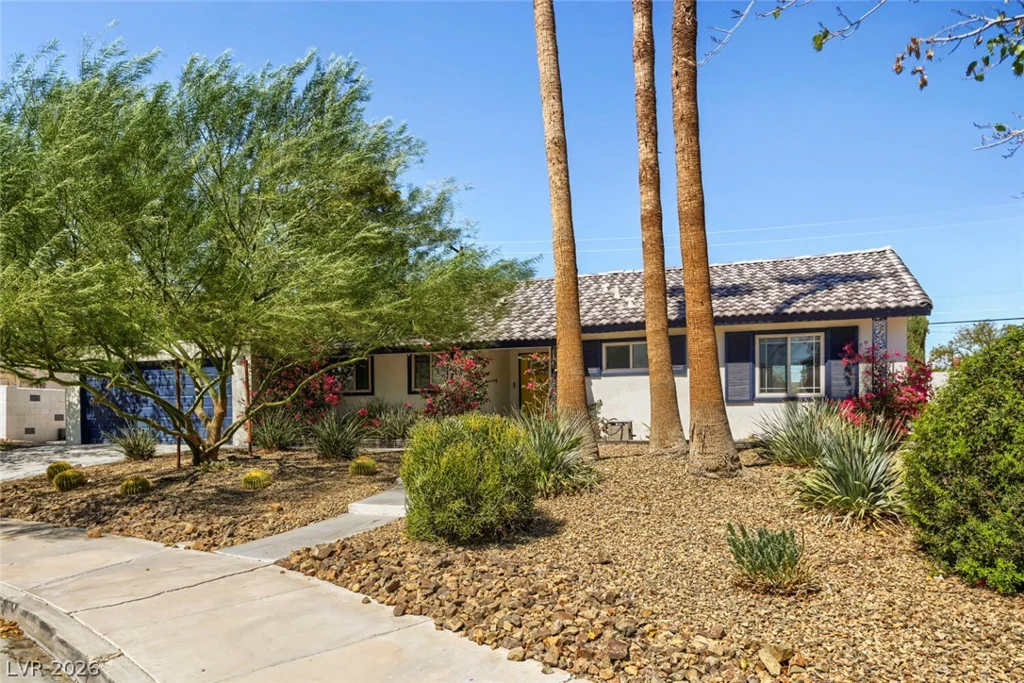 3908 El Jardin, Las Vegas, NV 89102