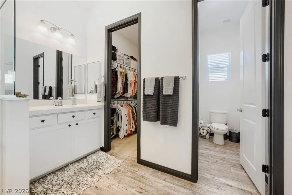 8239 Desert Madera, Las Vegas, NV 89166