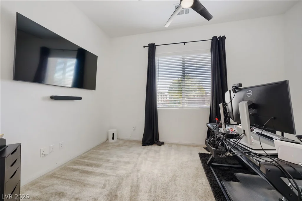 8239 Desert Madera, Las Vegas, NV 89166