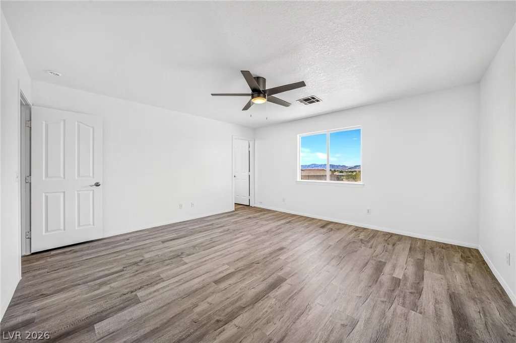 5880 Reno, Pahrump, NV 89060