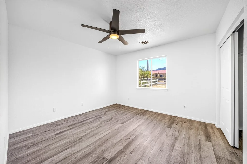 5880 Reno, Pahrump, NV 89060
